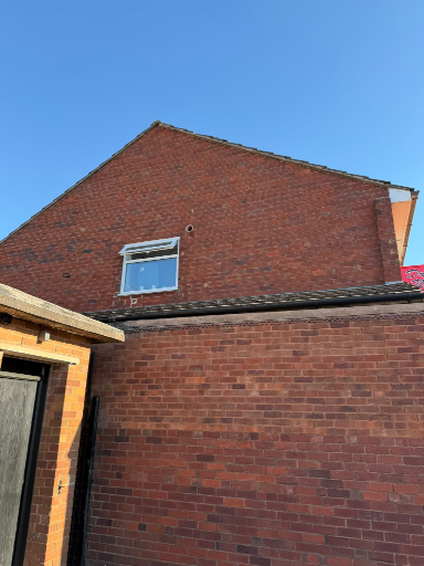 Ultimate Roofing Dry Verge 01 Medium