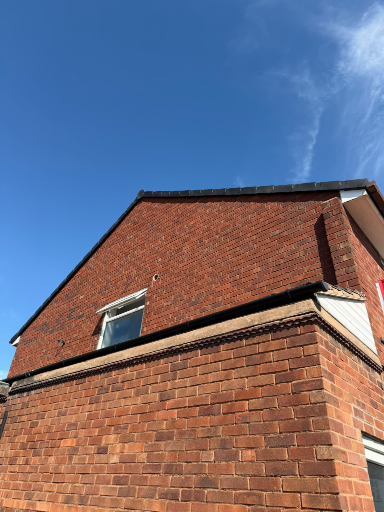 Ultimate Roofing Dry Verge 03 Medium